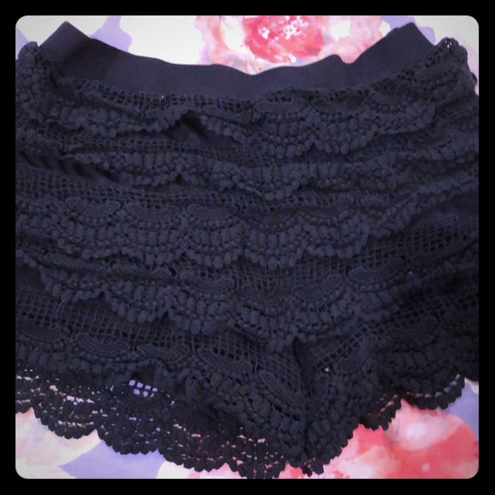 Lace shorts
